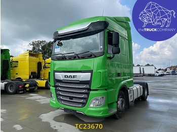 Gjysmë-kamion DAF XF
