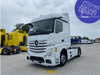 Gjysmë-kamion MERCEDES-BENZ Actros 1845