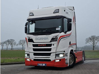 Gjysmë-kamion SCANIA R 450