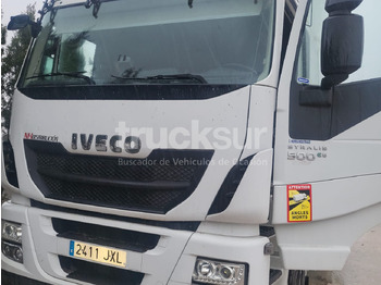 Gjysmë-kamion IVECO Stralis 440