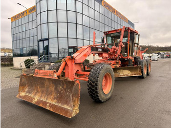Makinë niveluese CATERPILLAR 120H