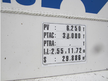 Gjysmë rimorkio vetëshkarkuese Stas: foto 3