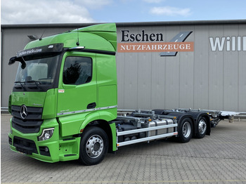 Transportjer kontejnerësh/ Kamion me karroceri të çmontueshme MERCEDES-BENZ Actros 2542
