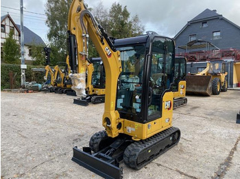 Miniekskavator CATERPILLAR 302