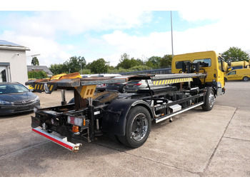 Transportjer kontejnerësh/ Kamion me karroceri të çmontueshme MERCEDES-BENZ