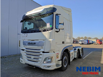 Gjysmë-kamion DAF XF 450