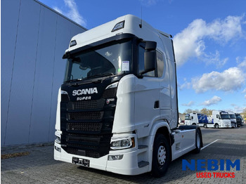 Gjysmë-kamion SCANIA S 500