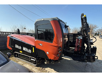 Makineri e drejtuar për hapjen e rrugëve DITCH WITCH
