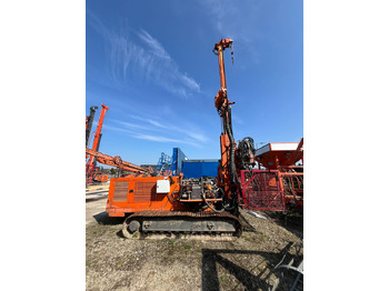 Ngulës pilotash KLEMM