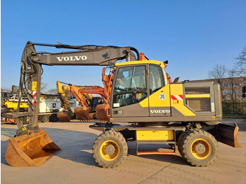 Ekskavator me goma VOLVO EW160E