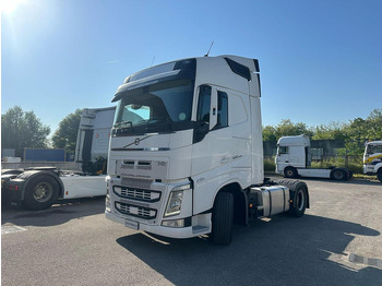 Gjysmë-kamion VOLVO FH 500
