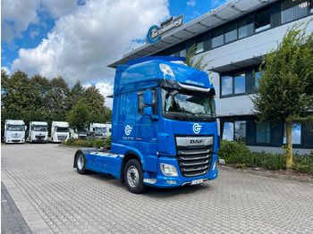 Gjysmë-kamion DAF XF 480