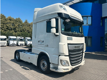 Gjysmë-kamion DAF XF 480