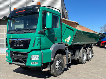 Kamion vetëshkarkues MAN TGS