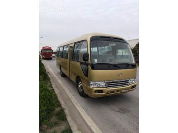 Autobus suburban TOYOTA: foto 1