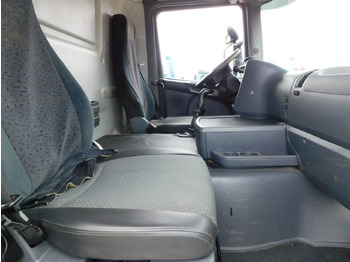Kamion vetëshkarkues Scania G420: foto 5