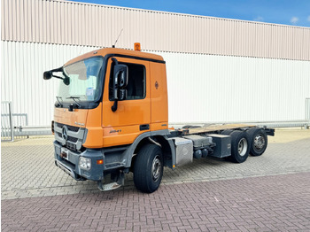 Kamion kabinë-shasi MERCEDES-BENZ Actros 2541