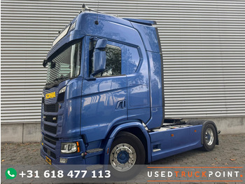 Gjysmë-kamion SCANIA S 450