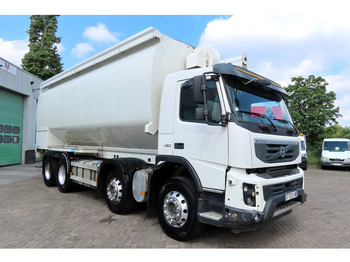Autobot Volvo FMX 450 8x4 AUGER, radio control, 7 COMP. Full Volvo Service! . EXCELLENT condition: foto 3