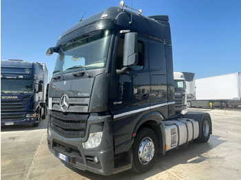 Gjysmë-kamion MERCEDES-BENZ Actros 1848