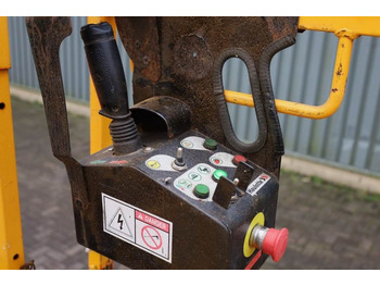 Ngritës gërshërë Haulotte Compact 10N Electric, 10m Working Height, 230kg Ca: foto 4