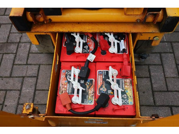 Ngritës gërshërë Haulotte Compact 10N Electric, 10m Working Height, 230kg Ca: foto 5