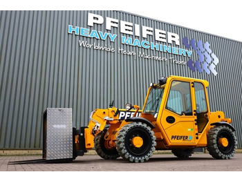 Ekskavator teleskopik JCB