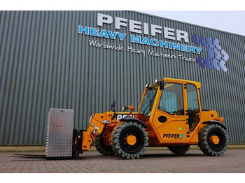 Ekskavator teleskopik JCB