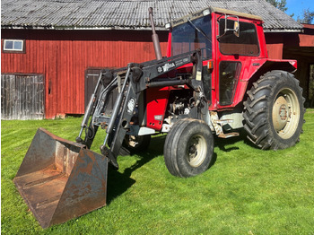 Traktor MASSEY FERGUSON 500 series