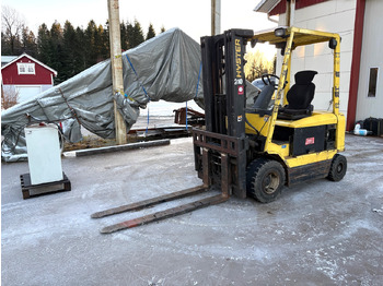 Pajisje për trajtimin e materialeve HYSTER