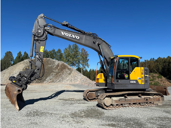 Ekskavator VOLVO ECR235EL