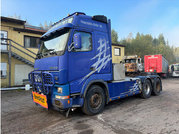 Kamion vetëngarkues VOLVO FH12
