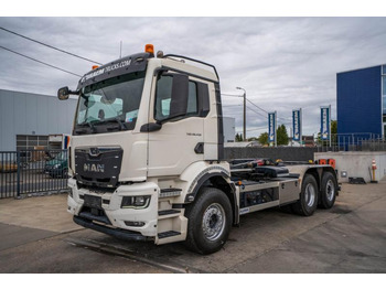 Kamion vetëngarkues MAN TGS 26.430