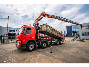 Kamion vetëshkarkues VOLVO FM 400