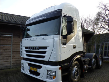 Gjysmë-kamion IVECO Stralis 500
