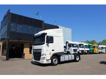 Gjysmë-kamion DAF XF 106 480