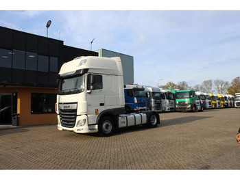 Gjysmë-kamion DAF XF 106 480