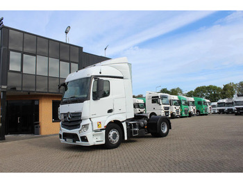 Gjysmë-kamion MERCEDES-BENZ Actros 1845