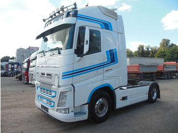 Gjysmë-kamion VOLVO FH13 500