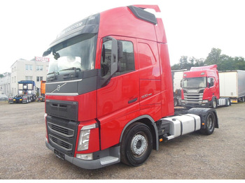 Gjysmë-kamion VOLVO FH13 500