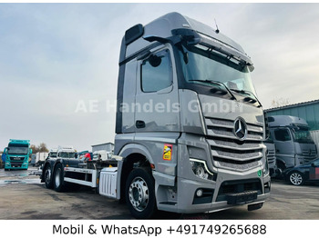 Transportjer kontejnerësh/ Kamion me karroceri të çmontueshme MERCEDES-BENZ Actros 2545