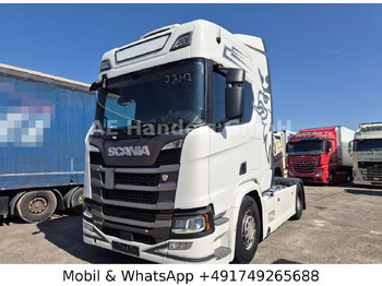 Gjysmë-kamion SCANIA R 450