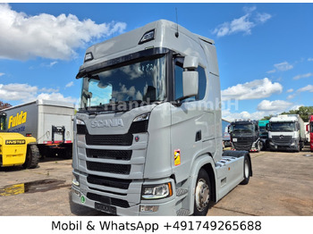 Gjysmë-kamion SCANIA S 410