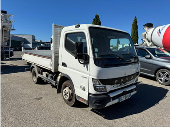 Kamioncine vetëshkarkuese MITSUBISHI