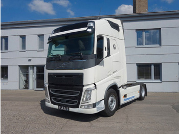 Gjysmë-kamion VOLVO FH 500