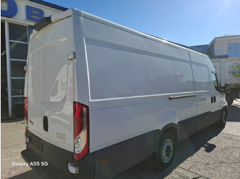 Furgon pasagjerësh IVECO Daily 35S16V: foto 4