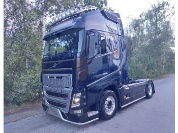 Gjysmë-kamion VOLVO FH16 650