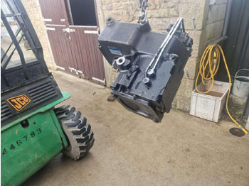 Motori dhe pjesë këmbimi për Makineri ndërtimi ZF Transmission 2HL 270 UNUSED JCB 333/K4308: foto 4