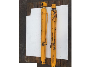 Cilindri hidraulik JCB