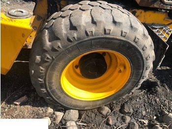 Gomë JCB